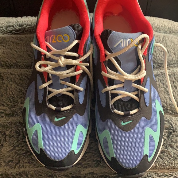 Men’s AirMax sneakers